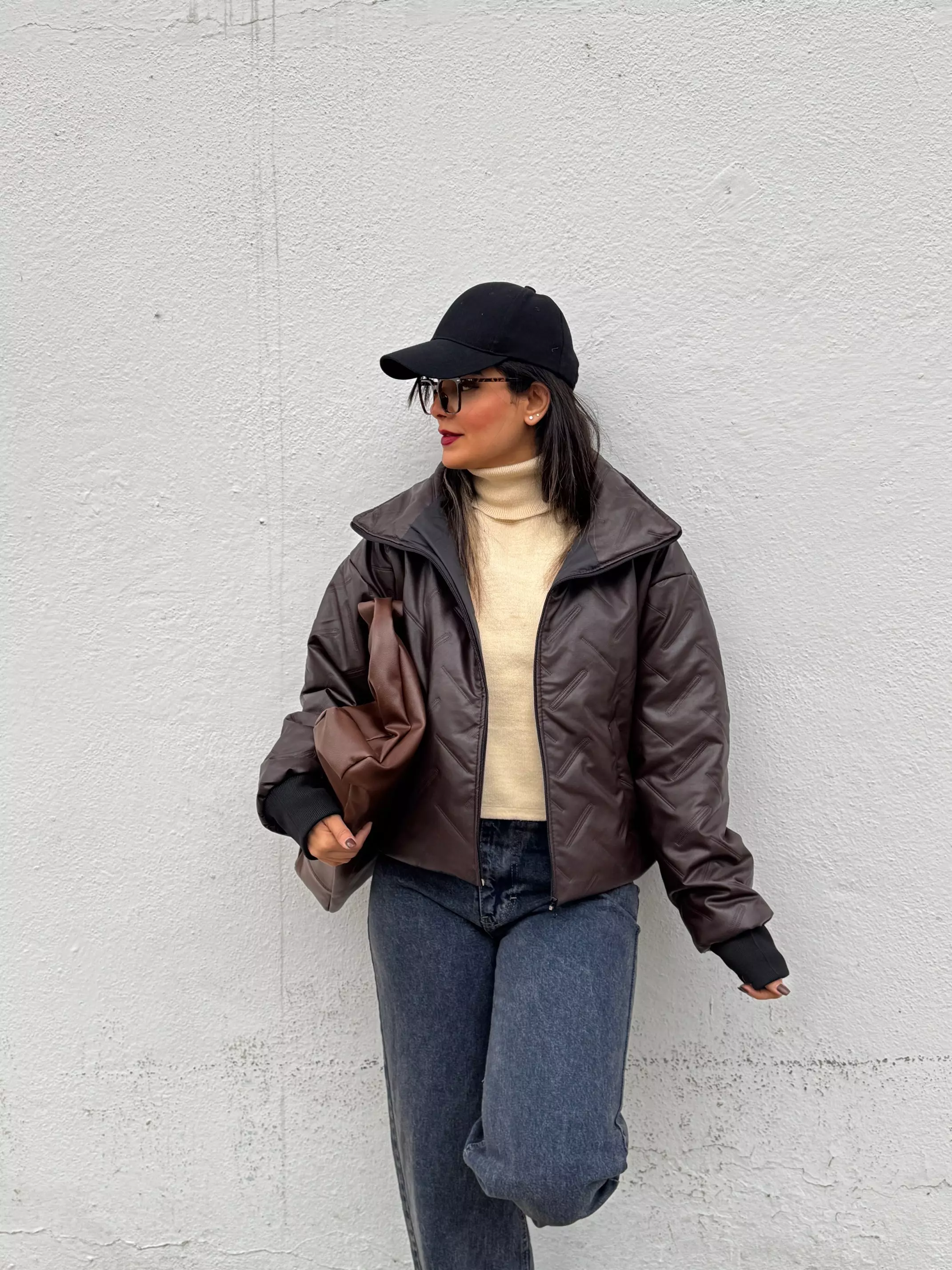 کاپشن چرم تیلور Teylor